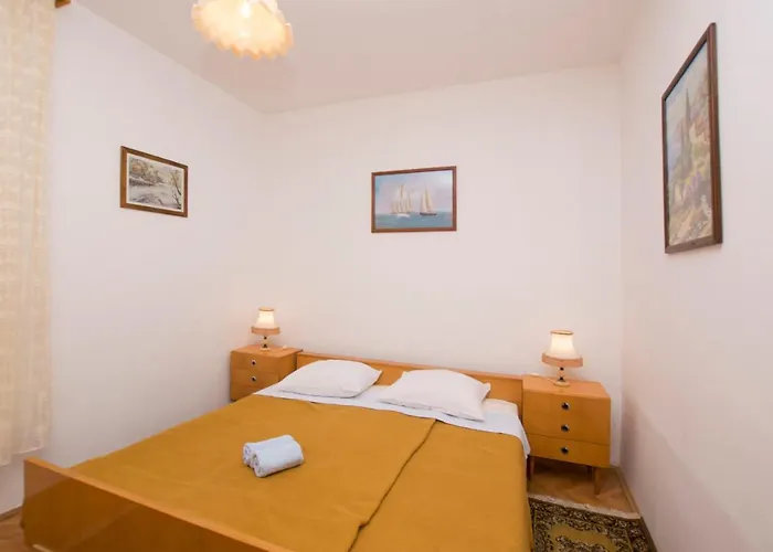 Appartement Amalija Vodice